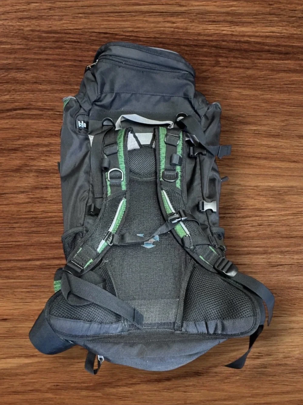 Field & Stream 1871 Backpack Internal Frame Outdoor Camping Hiking Green 45L